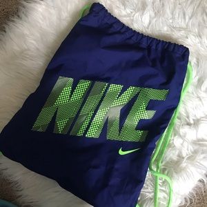 Nike drawstring gymbag